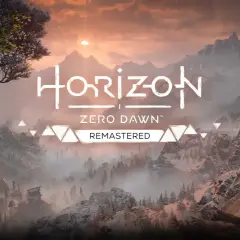 Krajobraz z gry Horizon Zero Dawn Remastered. Słońce wschodzi nad ośnieżonymi górami, a na pierwszym planie widać drzewo i platformę.