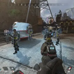 Gracze w grze battle royale Apex Legends otoczeni przez klony.
