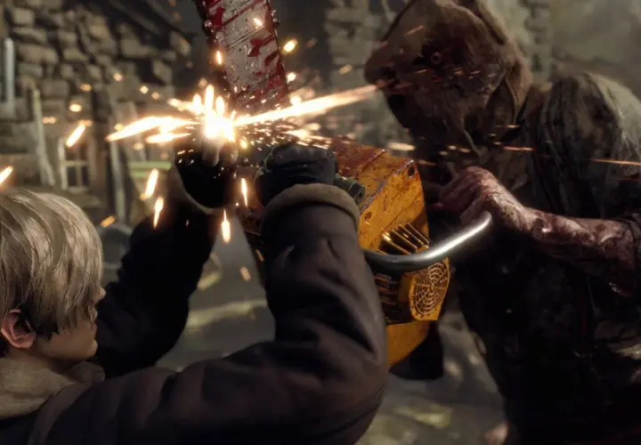 Leon walczy z potworem z piłą łańcuchową w Resident Evil 4 Remake. Iskry sypią się podczas starcia.