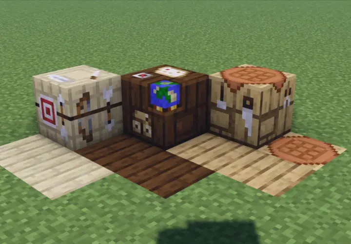 Jak zrobić stół kowalski w Minecraft? Oto trzy bloki: stół łuczniczy, stół kartograficzny i stół drwala.