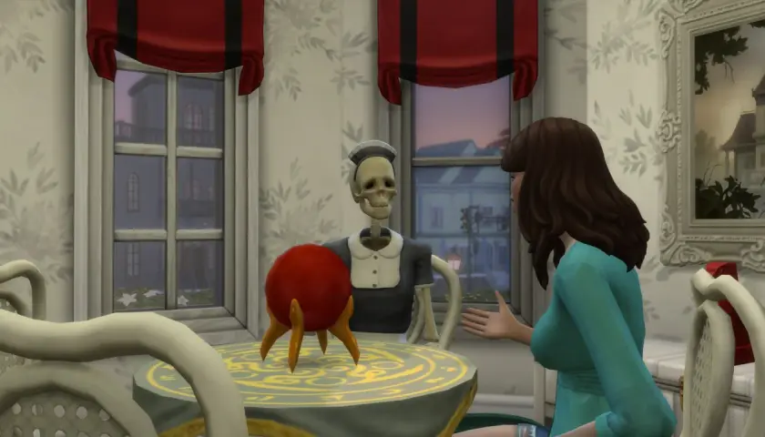 Kościlda z The Sims 4, ubrana jak pokojówka, patrzy na kobietę przy stole z kryształową kulą.