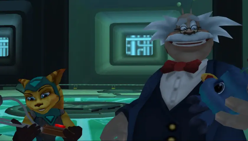 Ratchet i Clank w towarzystwie szalonego naukowca, który trzyma niebieską zabawkę.