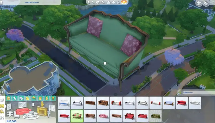 Jak powiększyć przedmioty w The Sims 4? W grze widzimy ogromną kanapę, która może być efektem powiększenia.