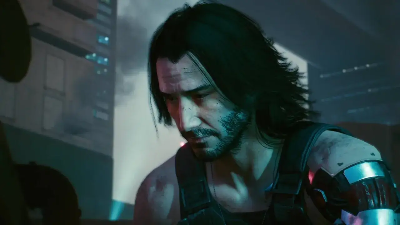 Johnny Silverhand w rozmyśleniach, być może przed cyberpunk sekretne zakończenie. Jego twarz jest zmęczona, ale w oczach widać determinację.